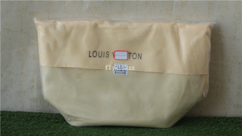 Brand Bag 16